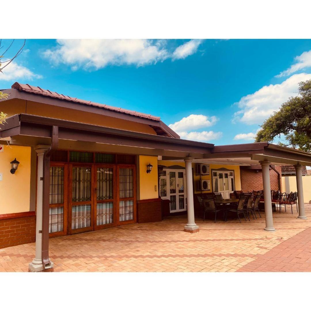 Madlula's Guesthouse Pietermaritzburg Eksteriør billede